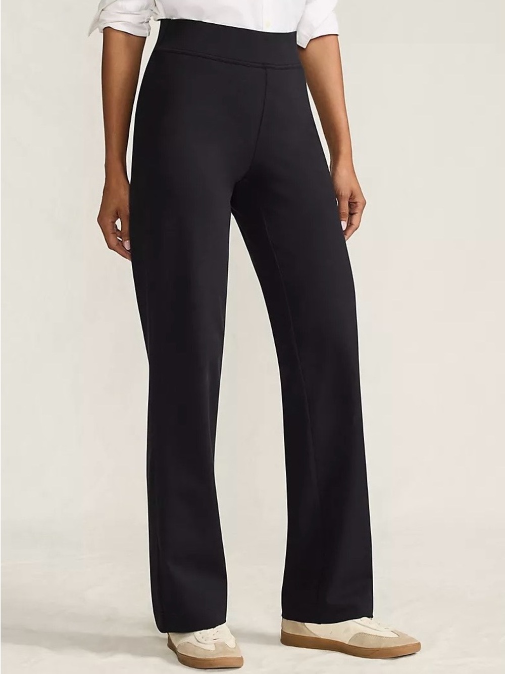 Lands’ End black Starfish Straight Leg pants Size L Comfort Stretch Pull on pant